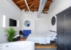 The Silver Lava - a luxury boutique apartment, Catania